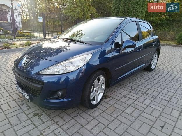 Peugeot 207, 2009г. 1.4л. бензин Чернігів в кредит