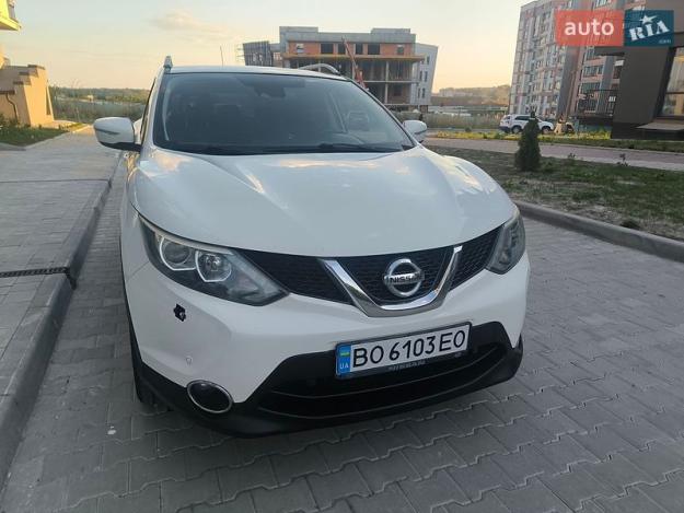 Nissan Qashqai, 2014г. 1.6л. дизель Тернопіль в кредит