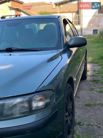 Volvo S60, 2001г. 2.4л. бензин Львів в кредит