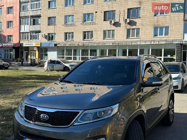 Kia Sorento, 2012г. 2.0л. дизель Черкаси в кредит
