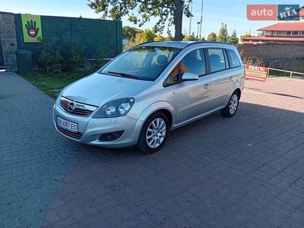Opel Zafira, 2009г. 1.8л. бензин Вінниця в кредит