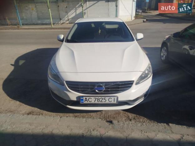 Volvo V60, 2014г. 2.0л. дизель Луцьк в кредит