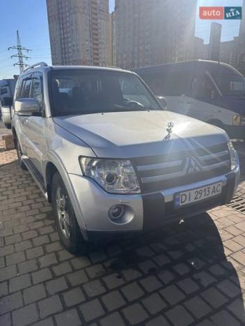 Mitsubishi Pajero, 2007г. 3.0л. бензин Київ в кредит