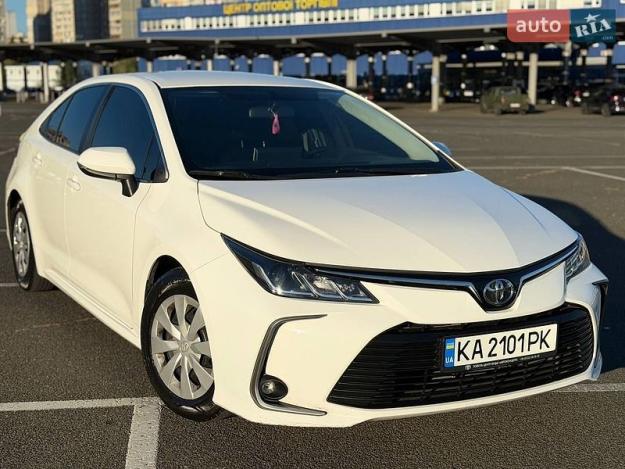 Toyota Corolla, 2020г. 1.6л. гібрид Київ в кредит