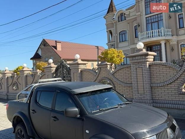 Mitsubishi L 200, 2008г. 2.5л. дизель Чернівці в кредит