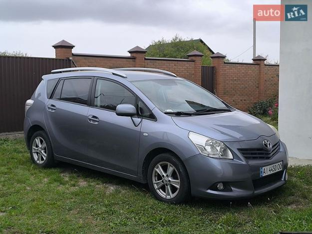 Toyota Verso, 2011г. 2.0л. дизель Київ в кредит