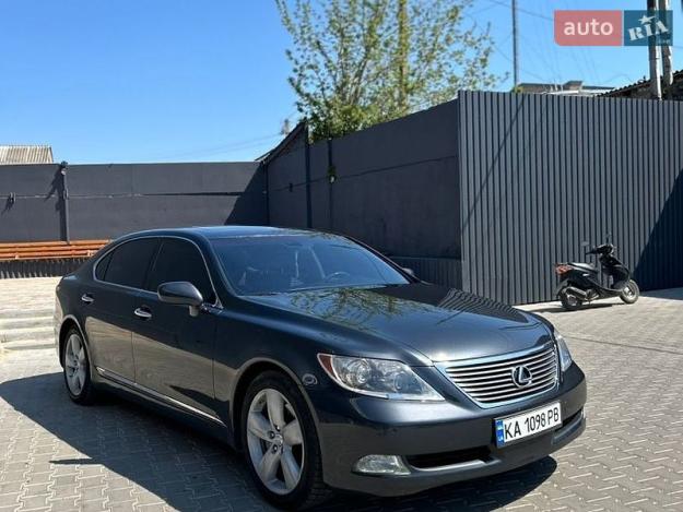 Lexus Ls, 2007г. 4.6л. бензин Миколаїв в кредит