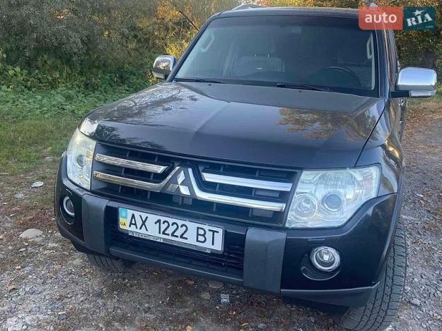 Mitsubishi Pajero wagon, 2008г. 3.0л. бензин Ужгород в кредит