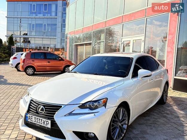 Lexus Is, 2013г. 2.5л. бензин Дніпро в кредит