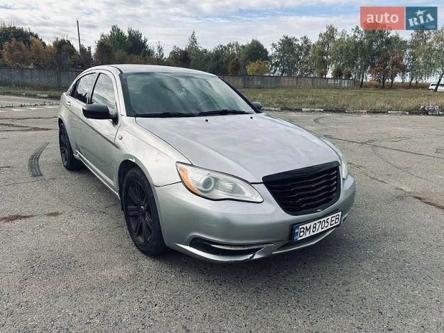 Chrysler 200, 2013г. 2.4л. бензин Суми в кредит