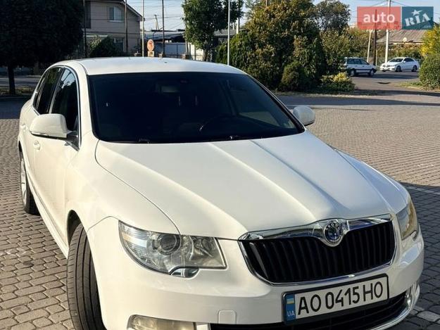Skoda Superb, 2010г. 2.0л. дизель Ужгород в кредит