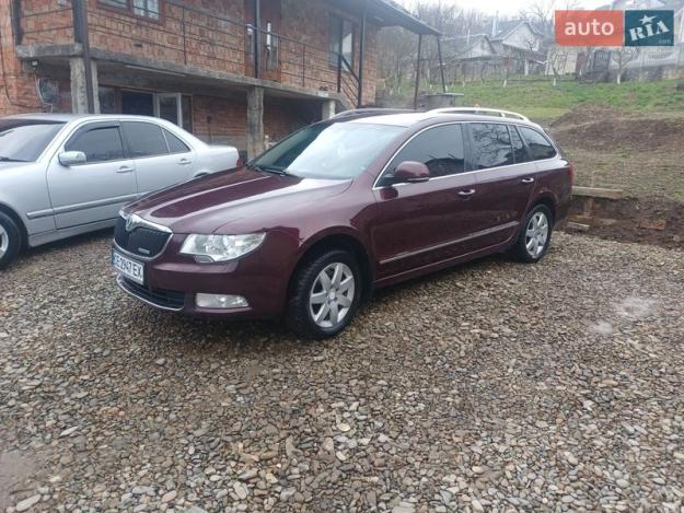 Skoda Superb, 2011г. 1.6л. дизель Чернівці в кредит