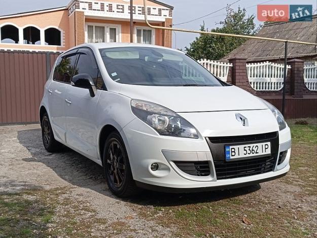 Renault Scenic, 2011г. 1.6л. дизель Полтава в кредит