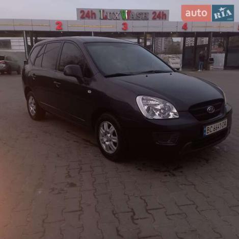 Kia Carens, 2007г. 2.0л. бензин Львів в кредит