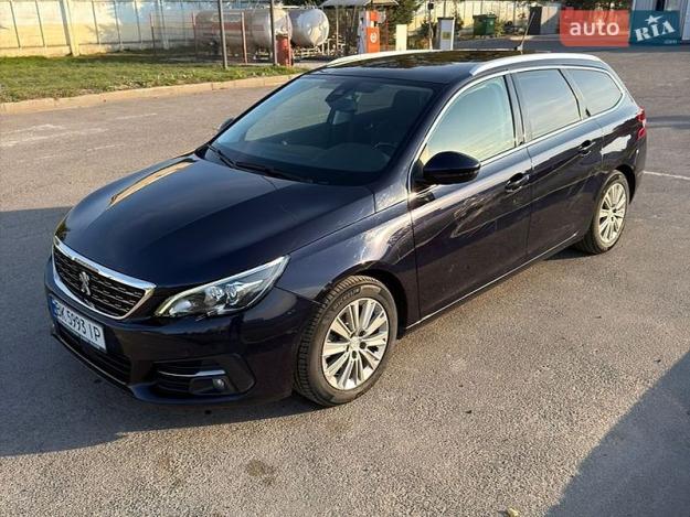 Peugeot 308, 2017г. 2.0л. дизель Рівне в кредит