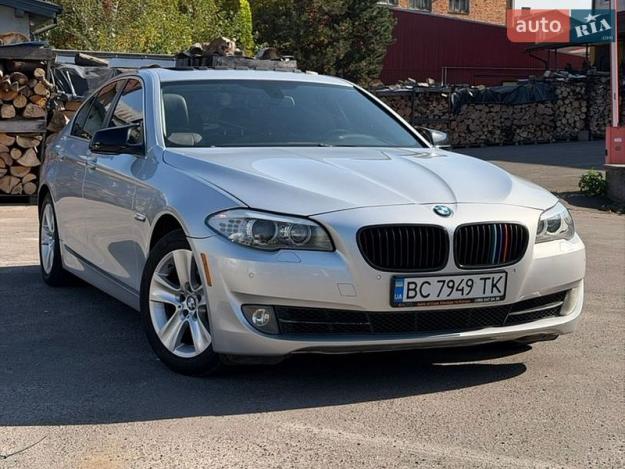 Bmw 5 series, 2013г. 2.0л. бензин Львів в кредит
