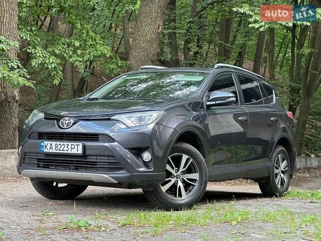 Toyota Rav4, 2017г. 2.0л. бензин Київ в кредит