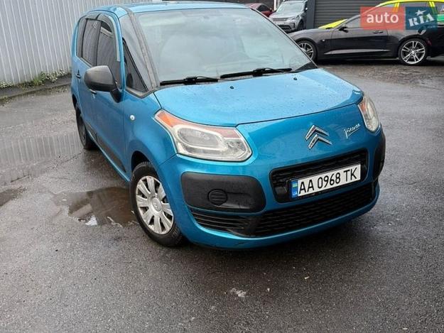 Citroen C3 picasso, 2012г. 1.4л. бензин Київ в кредит