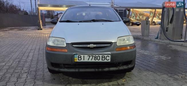 Chevrolet Aveo, 2004г. 1.5л. бензин Полтава в кредит