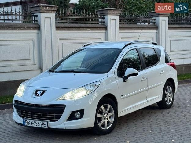 Peugeot 207, 2011г. 1.6л. дизель Рівне в кредит