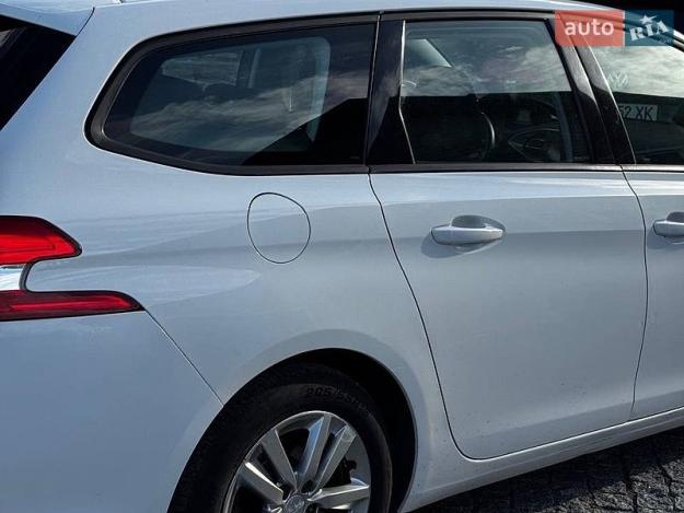 Peugeot 308, 2015г. 1.6л. дизель Львів в кредит