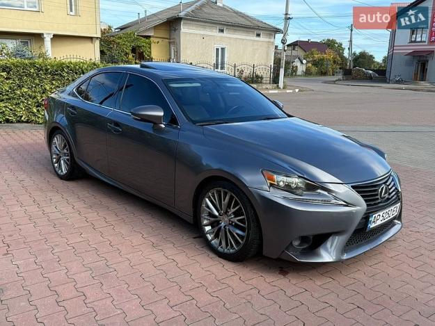 Lexus Is, 2016г. 2.0л. бензин Львів в кредит