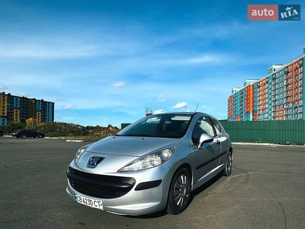 Peugeot 207, 2008г. 1.4л. бензин Чернігів в кредит