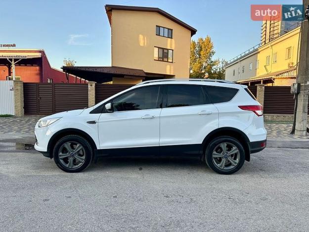 Ford Kuga, 2013г. 1.6л. бензин Київ в кредит