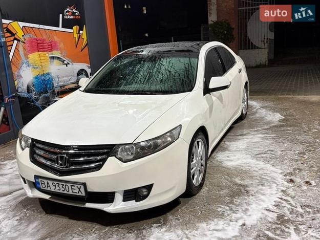 Honda Accord, 2010г. 2.4л. бензин Кропивницький в кредит