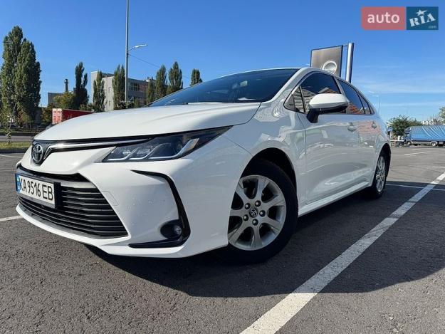 Toyota Corolla, 2021г. 1.6л. бензин Київ в кредит