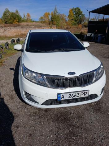 Kia rio (pride) 2012