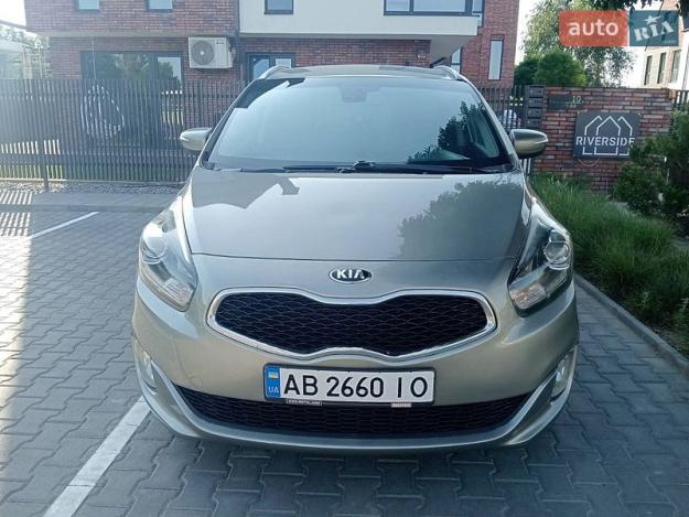 Kia Carens, 2014г. 1.7л. дизель Черкаси в кредит