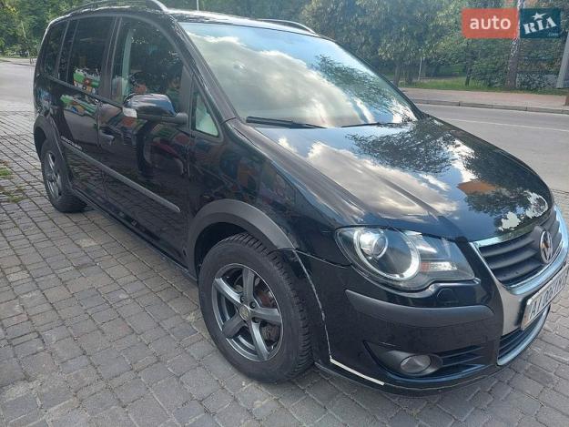 Volkswagen Touran, 2008г. 1.4л. бензин Київ в кредит