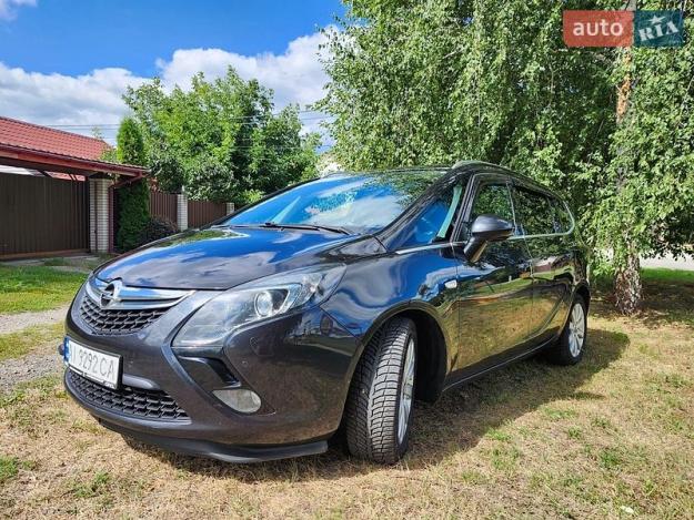 Opel Zafira, 2016г. 1.6л. бензин Київ в кредит