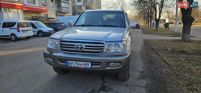 Toyota Land cruiser, 2007г. 4.7л. бензин Одеса в кредит