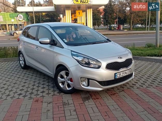 Kia Carens, 2013г. 1.7л. дизель Київ в кредит