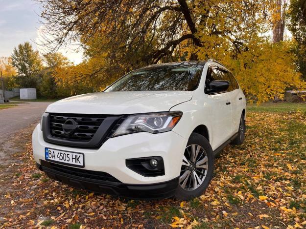 Nissan Pathfinder, 2017г. 3.5л. гібрид Олександрія в кредит
