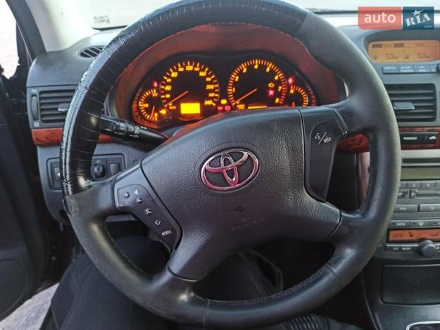 Toyota Avensis, 2005г. 1.8л. бензин Рівне в кредит