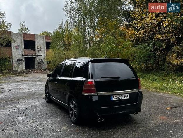 Opel Zafira, 2006г. 2.0л. бензин Львів в кредит