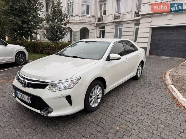 Toyota Camry, 2016г. 2.5л. бензин Полтава в кредит