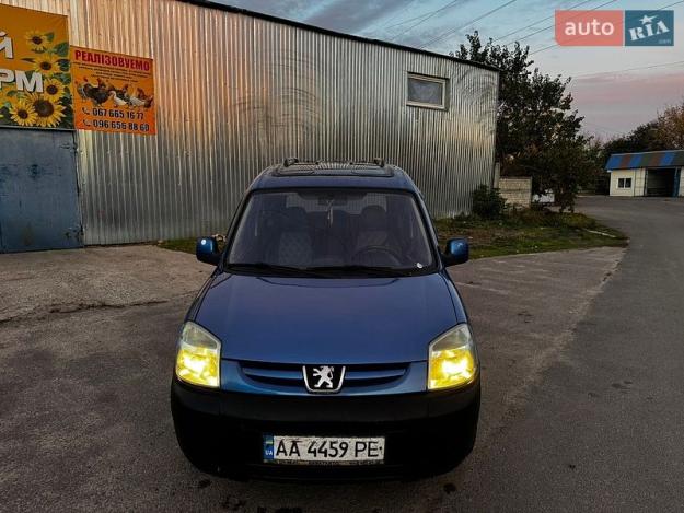 Peugeot Partner, 2003г. 1.6л. бензин Київ в кредит