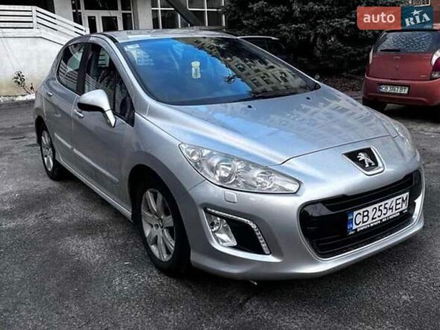 Peugeot 308, 2011г. 1.6л. бензин Чернігів в кредит