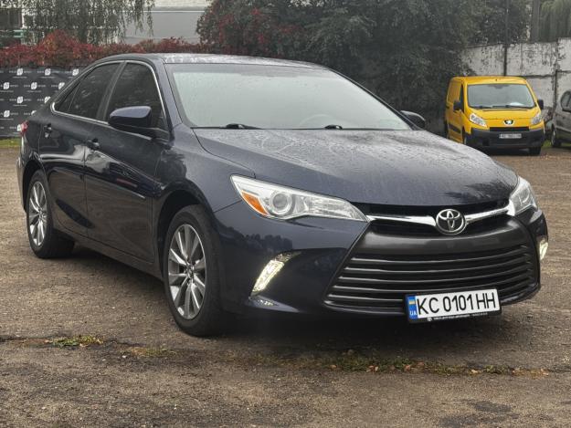 Toyota Camry, 2016г. 2.5л. бензин Луцьк в кредит