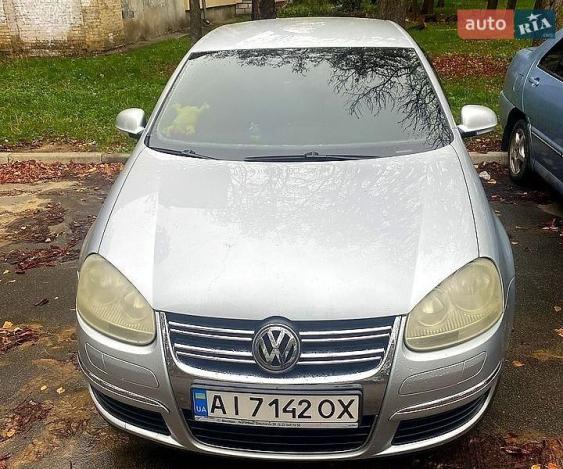 Volkswagen Jetta, 2005г. 1.6л. бензин Київ в кредит