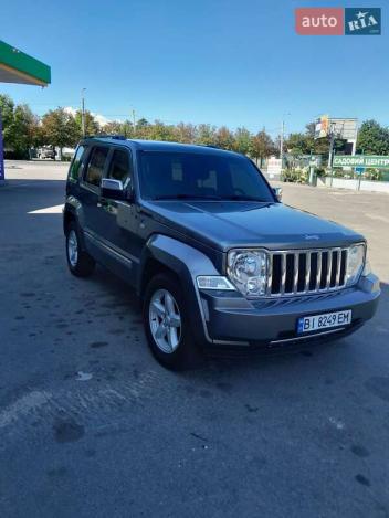 Jeep Cherokee, 2011г. 2.8л. дизель Полтава в кредит