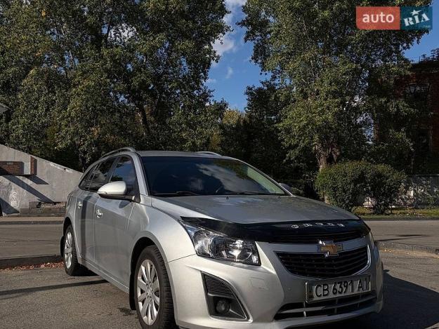 Chevrolet Cruze, 2014г. 1.6л. гібрид Чернігів в кредит