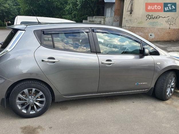 Nissan Leaf, 2016г. 0.0л. Електро Чернівці в кредит