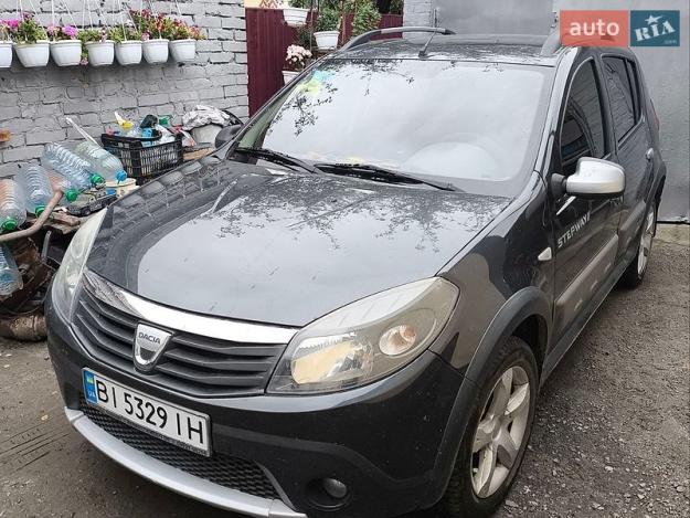Dacia Sandero, 2011г. 1.6л. бензин Полтава в кредит
