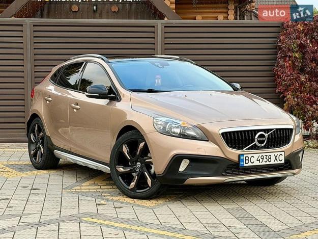 Volvo V40, 2013г. 1.6л. дизель Львів в кредит