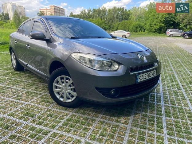 Renault Fluence, 2011г. 1.6л. бензин Київ в кредит